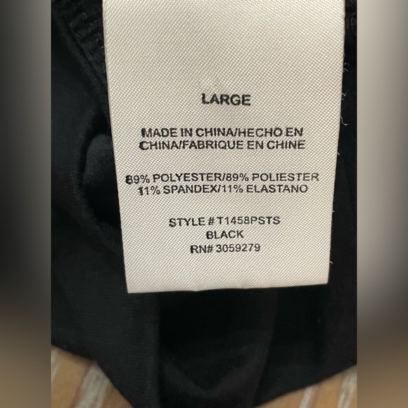 RECREATION by thread & supply Classic Black Sports Bra Large - Picture 6 of 6